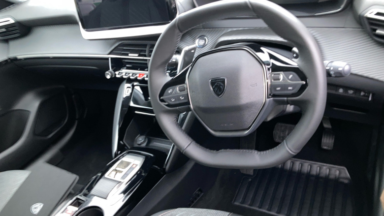 Peugeot 208 1.2 Hybrid 110 Allure 5dr e-DSC6 Petrol Hatchback